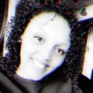 Meet your Posher, Makeda hunter